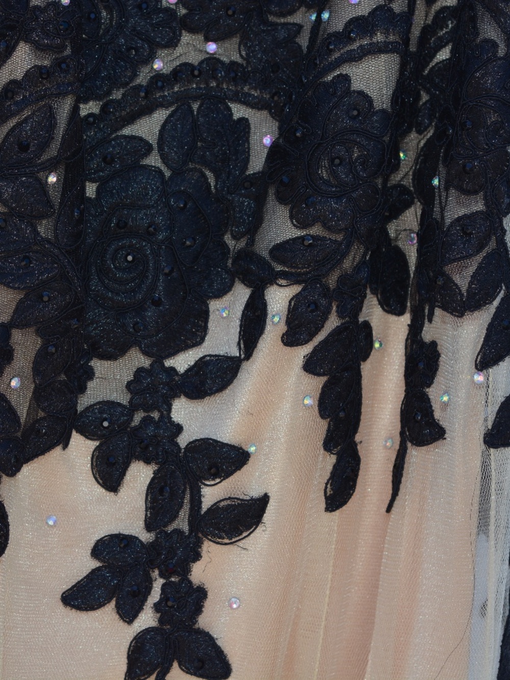 Nude & Black Lace& Beaded  Gown Size S Fabuluxe Couture - Picture 6 of 16